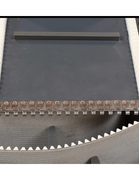 TAPIS  CONVOYEUR 310 MM 10,7M PELLENC