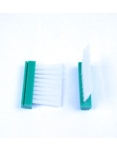 DESBROTADOR MANUAL CON CEPILLOS